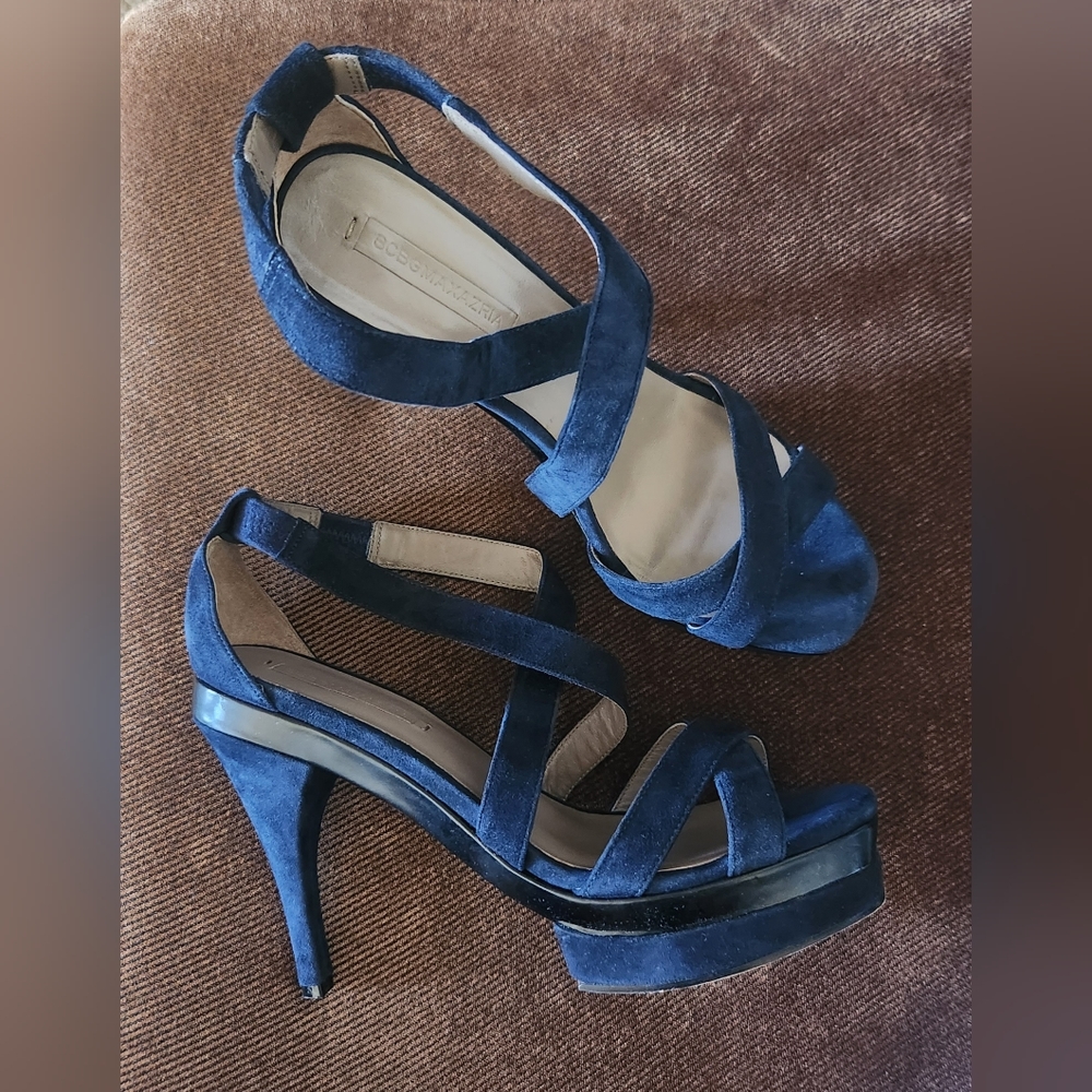 NEW BCBGMAXAZRIA Blue Suede Platform Heel